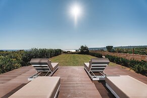 Periyiali Konnos Villas Beach Resort