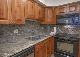 Lionsquare Lodge North #294 1 Bedroom Condo by RedAwning