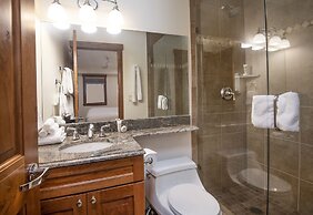 Lionsquare Lodge North #294 1 Bedroom Condo by RedAwning