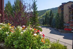 Lionsquare Lodge North #294 1 Bedroom Condo by RedAwning