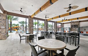 Beautiful 9 bedroom pool home located in the Solterra Resort! 9 Home b