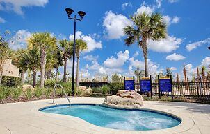 Beautiful 9 bedroom pool home located in the Solterra Resort! 9 Home b