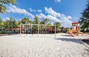 Beautiful 9 bedroom pool home located in the Solterra Resort! 9 Home b