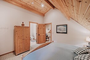 75sl - Wifi - Bbq - Pets Ok - Sleeps 6 2 Bedroom Home by RedAwning