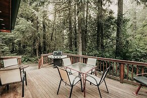 75sl - Wifi - Bbq - Pets Ok - Sleeps 6 2 Bedroom Home by RedAwning