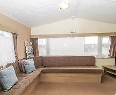 2br-seeps4-beachfront-parking-pool-petsok