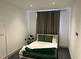 Captivating 2-bed Apartment in Brentwood