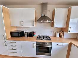 Boutique 3-bed Home with Free Parking in Glasgow