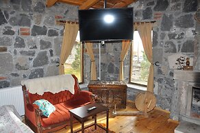 Doğunun Taş Evleri