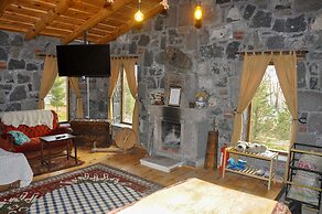 Doğunun Taş Evleri