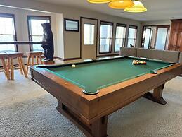 Golf Road Lake House