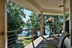 Golf Road Lake House