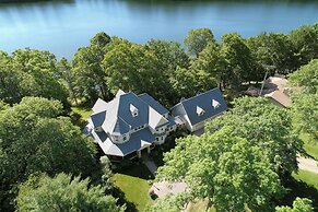 Golf Road Lake House