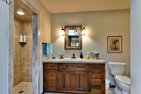 Golf Road Lake House