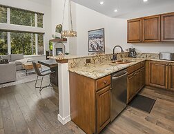 Aspenwood 311 2 Bedroom Condo by RedAwning
