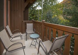 Aspenwood 311 2 Bedroom Condo by RedAwning