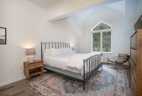 Aspenwood 311 2 Bedroom Condo by RedAwning