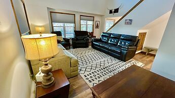 Holimont Sunset 4 Bedroom Chalet by Redawning