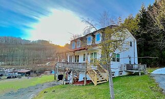 Holimont Sunset 4 Bedroom Chalet by Redawning