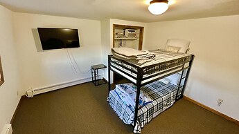 Holimont Sunset 4 Bedroom Chalet by Redawning