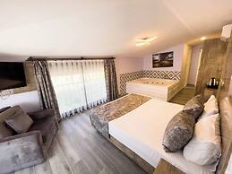 Castle's Light Boutique Hotel