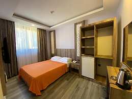 Castle's Light Boutique Hotel