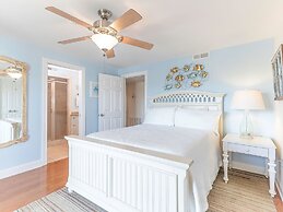 Captains Watch Condos