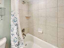 Captains Watch Condos