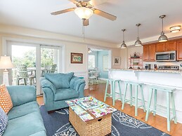 Captains Watch Condos