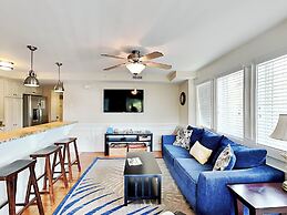 Captains Watch Condos