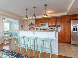 Captains Watch Condos