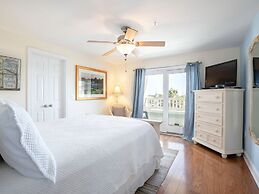 Captains Watch Condos