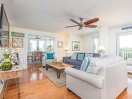 Captains Watch Condos