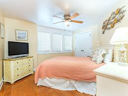 Captains Watch Condos