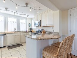 Captains Watch Condos