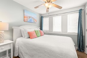 Captains Watch Condos