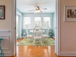 Captains Watch Condos