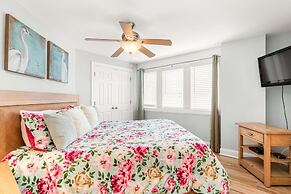 Captains Watch Condos