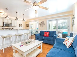 Captains Watch Condos