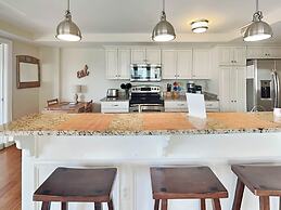 Captains Watch Condos