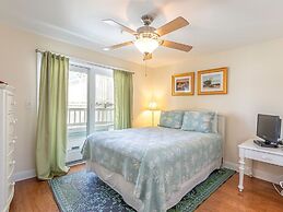 Captains Watch Condos