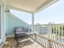 Captains Watch Condos