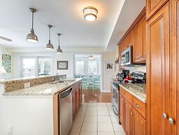 Captains Watch Condos