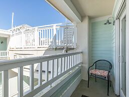 Captains Watch Condos