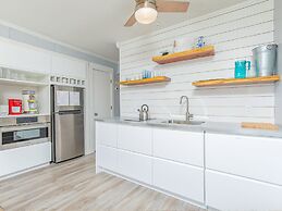 Savannah Beach Racquet Club