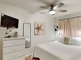 Savannah Beach Racquet Club