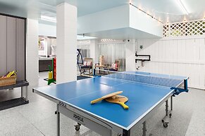 Captain Champs Castaway