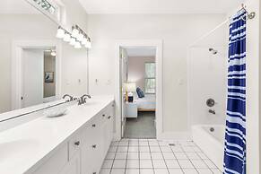 Captain Champs Castaway