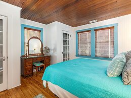 Guiding Light Cottage