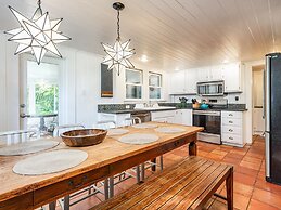 Guiding Light Cottage